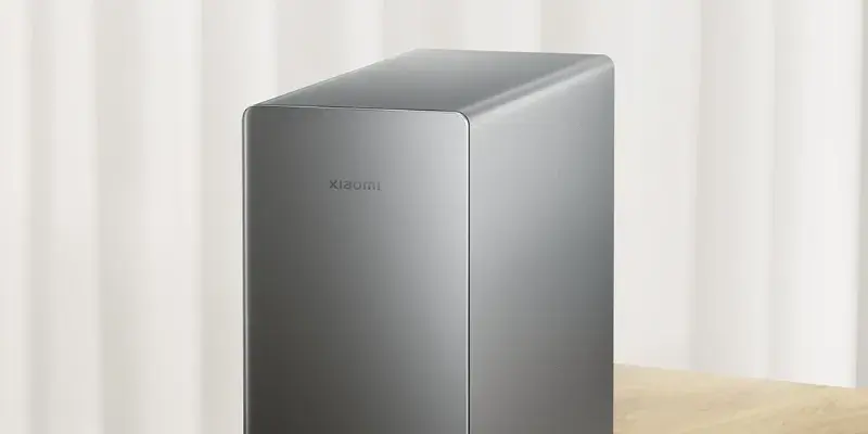 Xiaomi, ilk NAS cihazı Xiaomi Smart Storage’ı Çin’de 2.699 yuan başlangıç fiyatıyla satışa sundu.